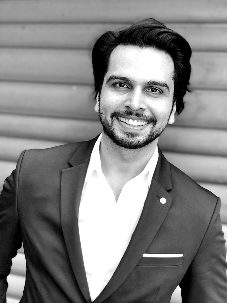 Avissh — founder of Salsa Dance LA, teaching salsa and bachata across Los Angeles, Napa Valley, and Las Vegas